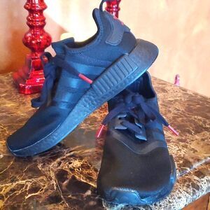 ADIDAS SNEAKERS,Size 6.5,Mesh,NWOT!